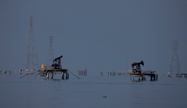 Venezuela to move oil HQ to Moscow in attempt to circumvent sanctions