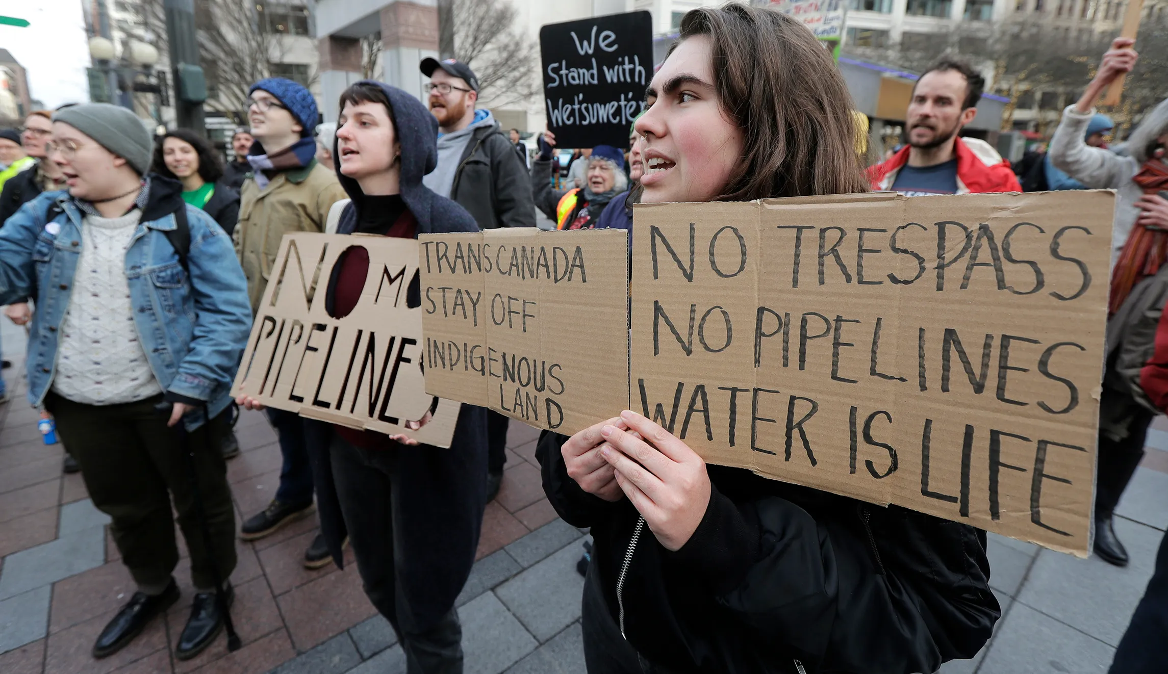 Biden can’t please anyone with moves on pipelines