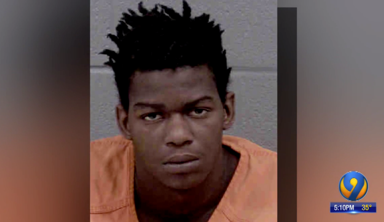 Pizza delivery driver says he shot three who attempted to rob him