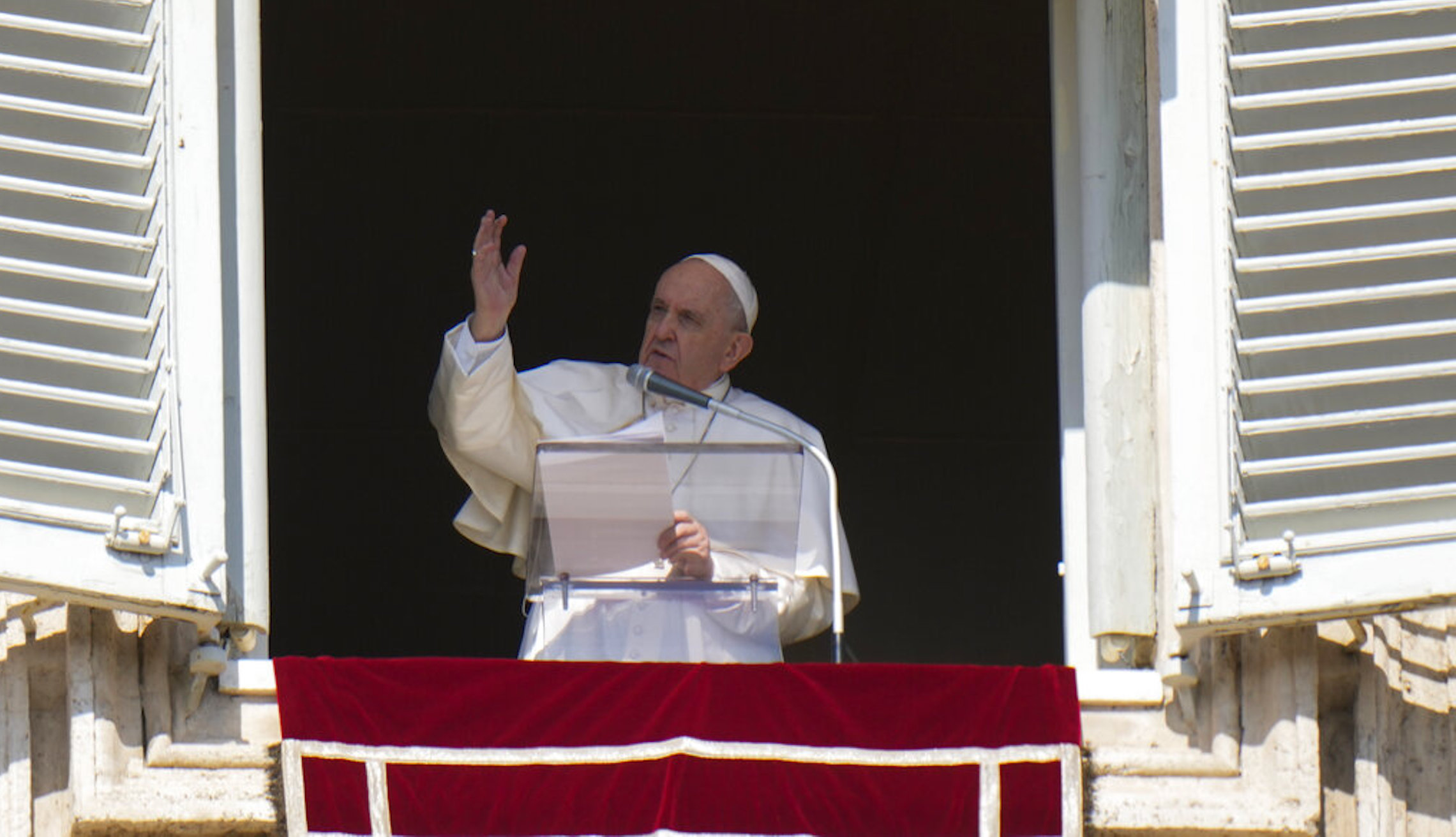 Pope bashes tech giants for exploiting ‘hate speech,’ ‘grooming,’ and ‘fake news’