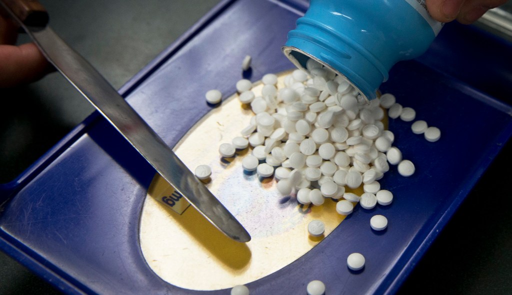 House GOP blocks spending bill provision to require drug price disclosures in TV ads