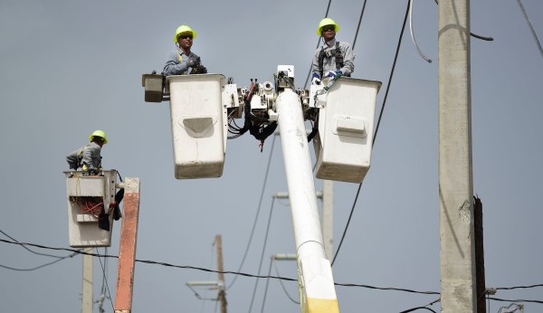 Puerto Rico suffers total power outage