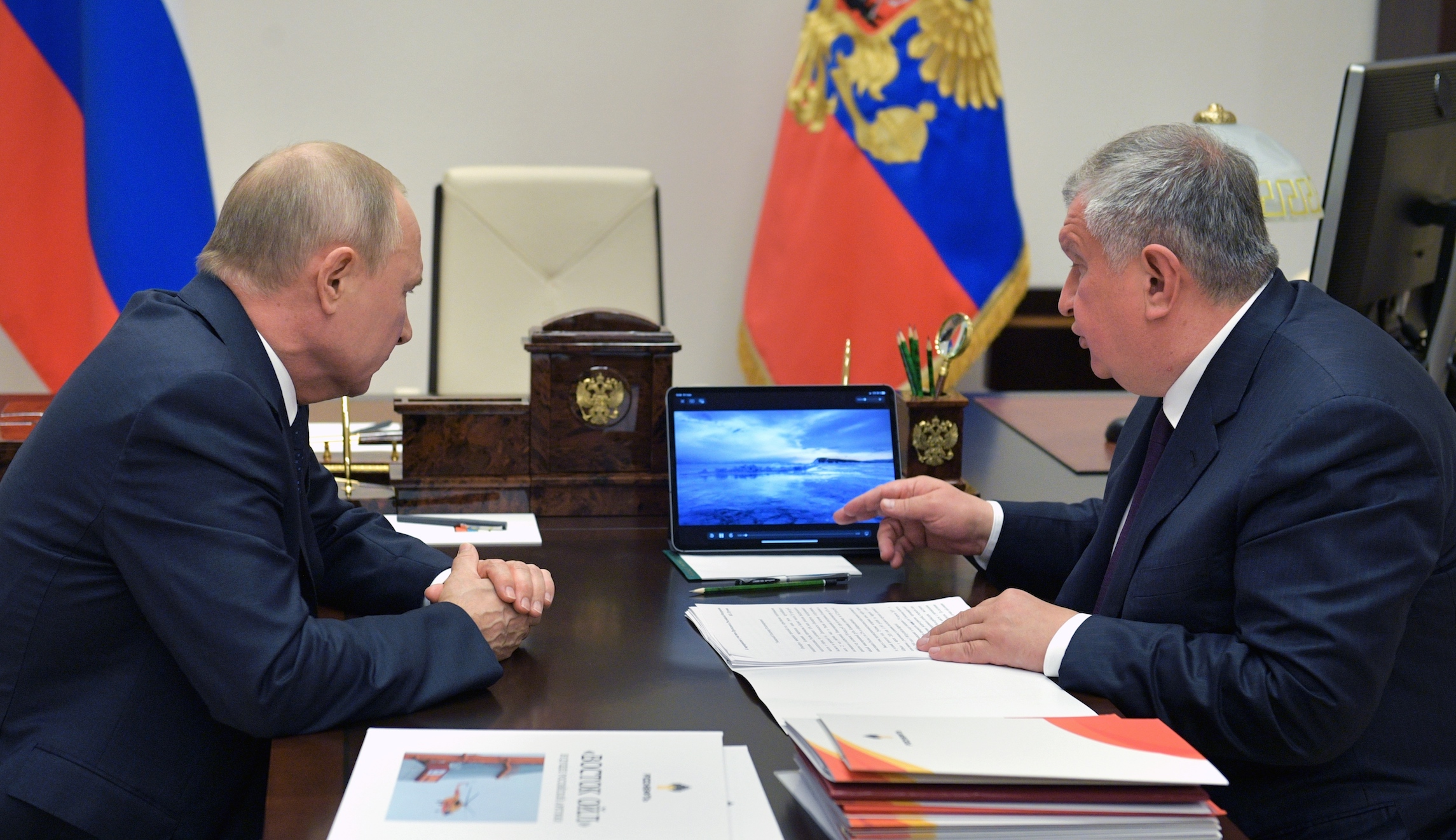 ‘Implanting a microchip’: Russia will spin conspiracies to undermine US coronavirus vaccine