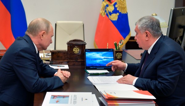 ‘Implanting a microchip’: Russia will spin conspiracies to undermine US coronavirus vaccine