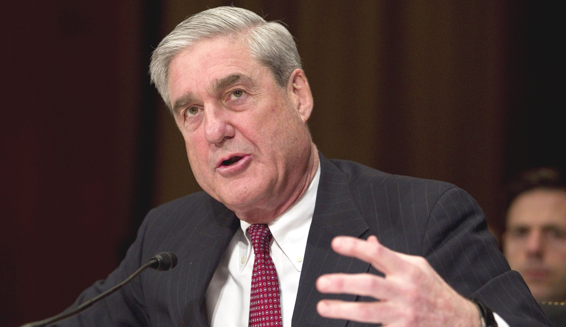 Judge gives ex-FBI agent a week in jail for spying on pro-Trump activist