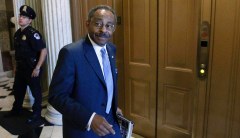 Ex-senator appointed to Obama seat says Rod Blagojevich ‘absolutely’ deserved to have sentence commuted
