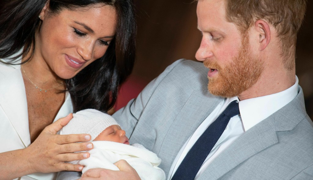 WATCH: Prince Harry, Meghan Markle appear with newborn son at Windsor Castle