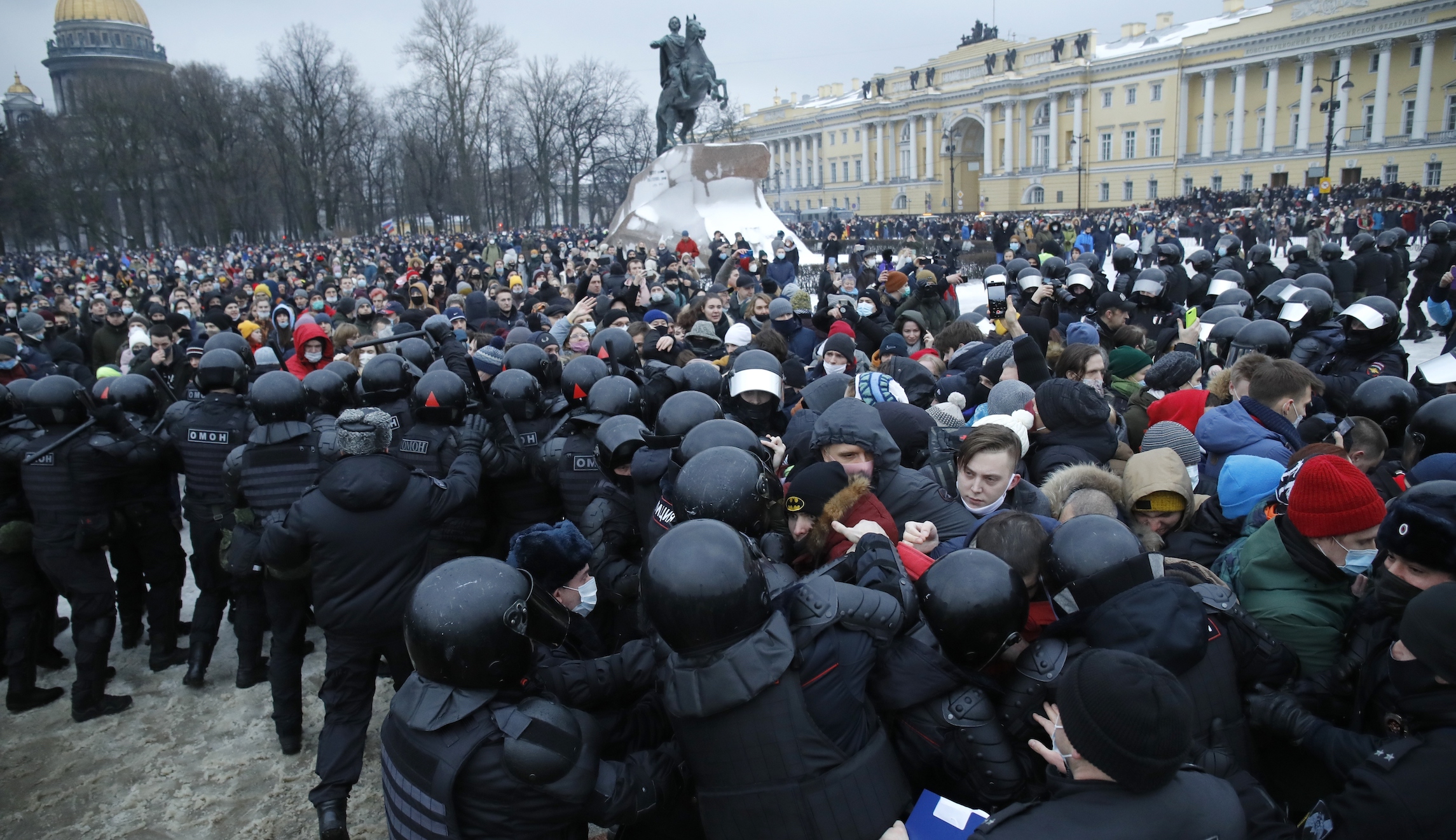 ‘Putin is a thief’: Hundreds arrested across Russia during mass anti-corruption protests