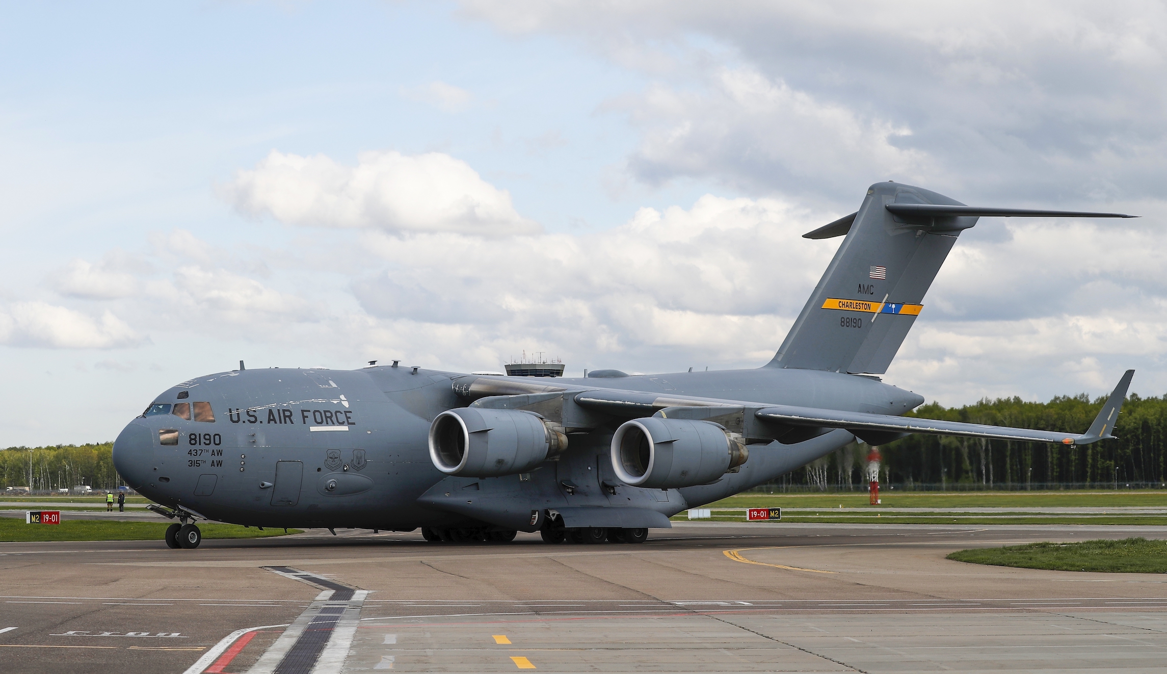 US delivers medical supplies and ventilators to coronavirus-stricken Russia