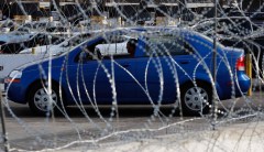 Border security beefed up in San Diego after reports caravan migrants planned to run through traffic lanes: DHS
