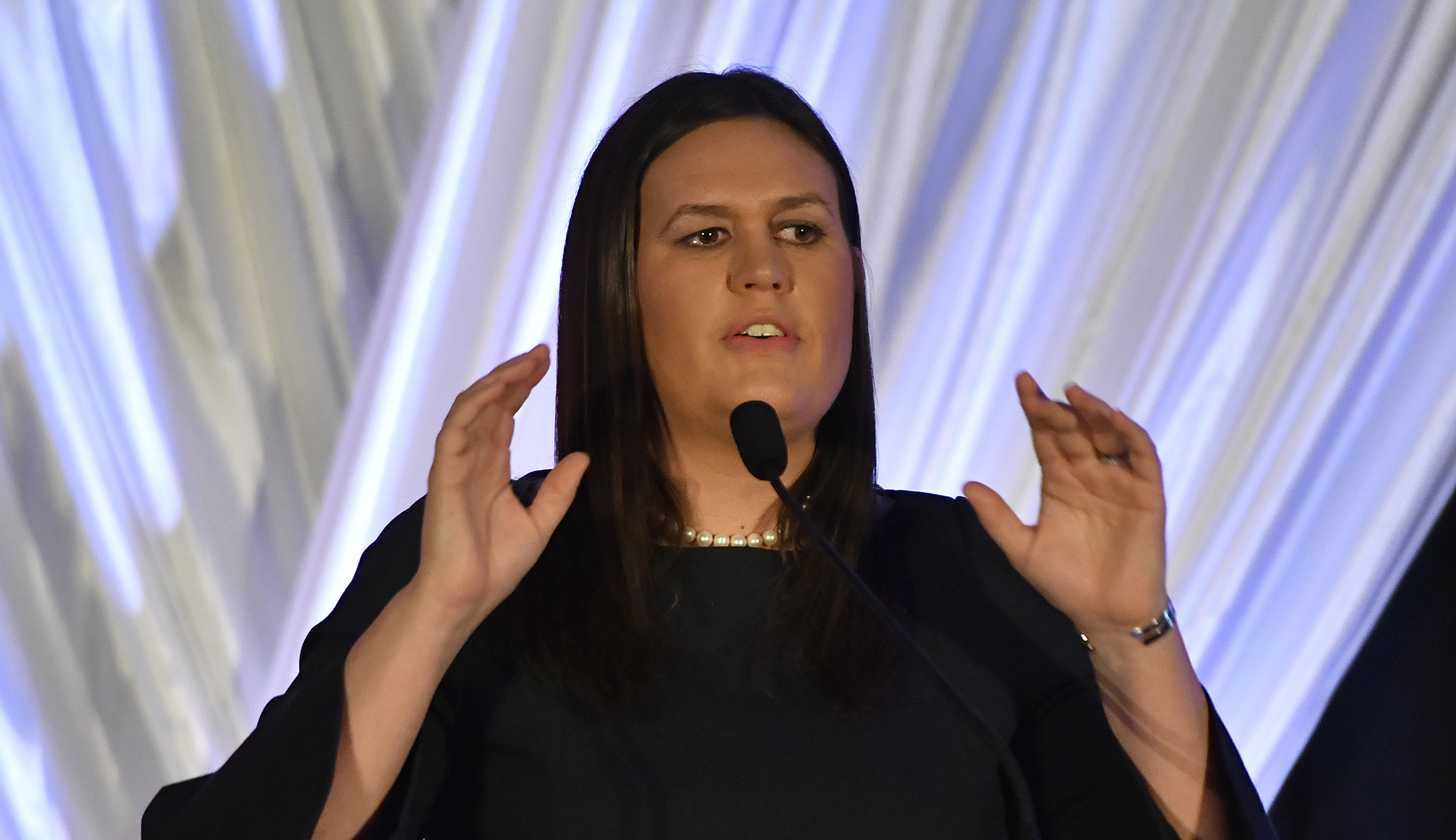 Sarah Sanders blasts White House critics of NAFTA deal