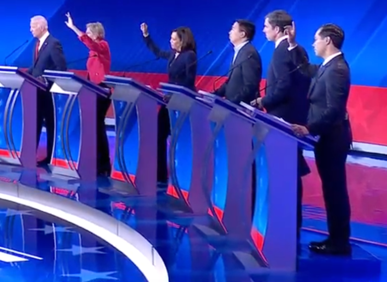 Castro stands on box to look taller in Democratic debate