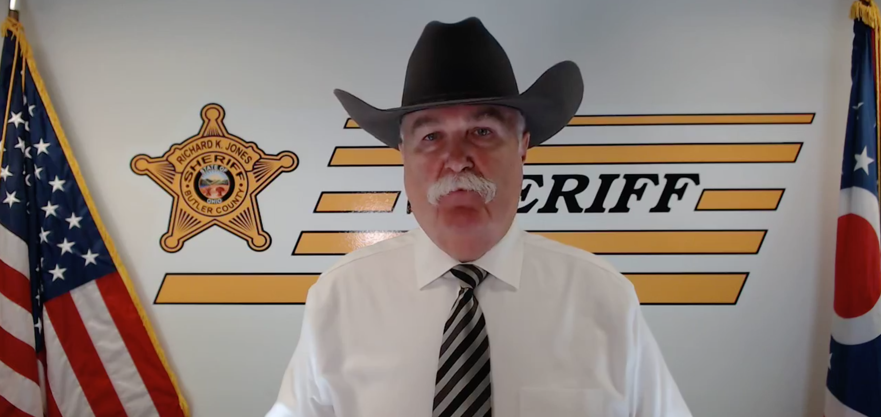 ‘Hell, I’ll even help them pack’: Ohio sheriff says he will help celebrities leave US if Trump wins again