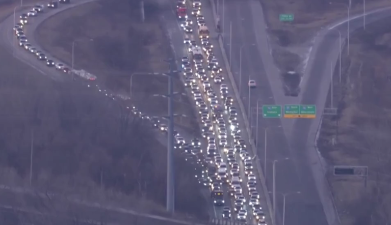 WATCH: Chicago traffic at glacial pace as local businessman gives out free fuel