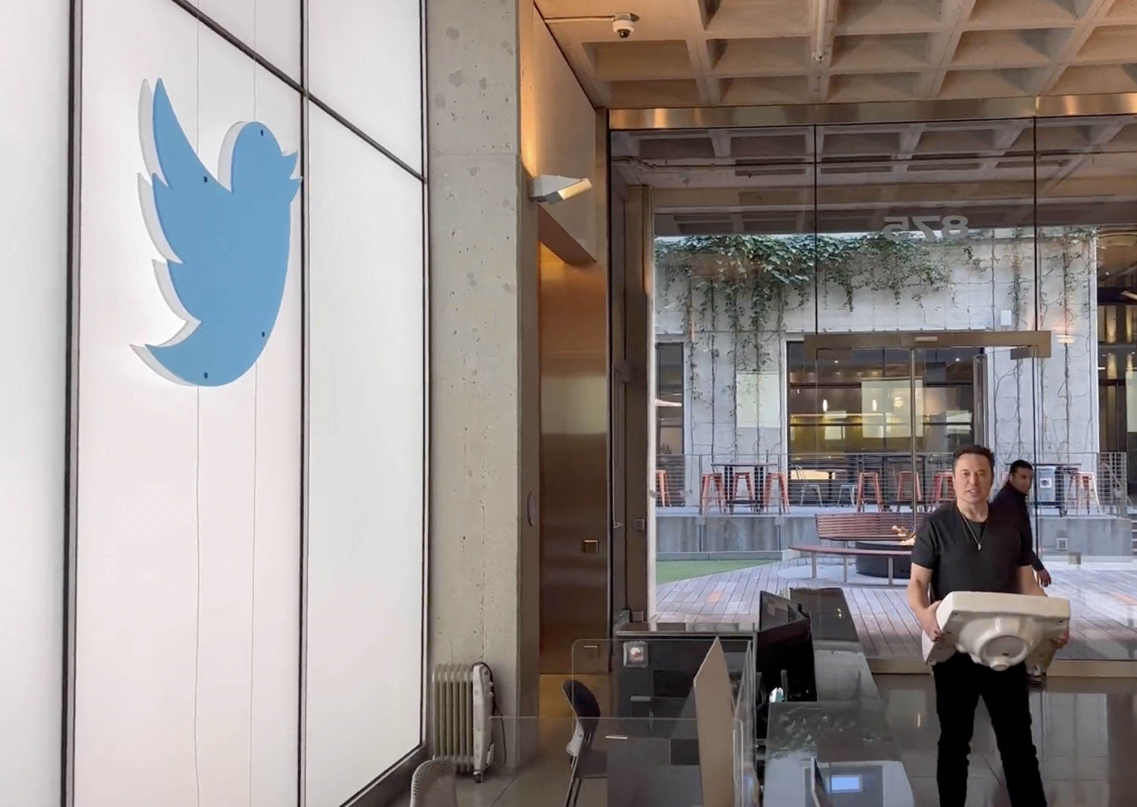 4D chess or folly? Musk stunts raise speculation about Twitter’s prospects