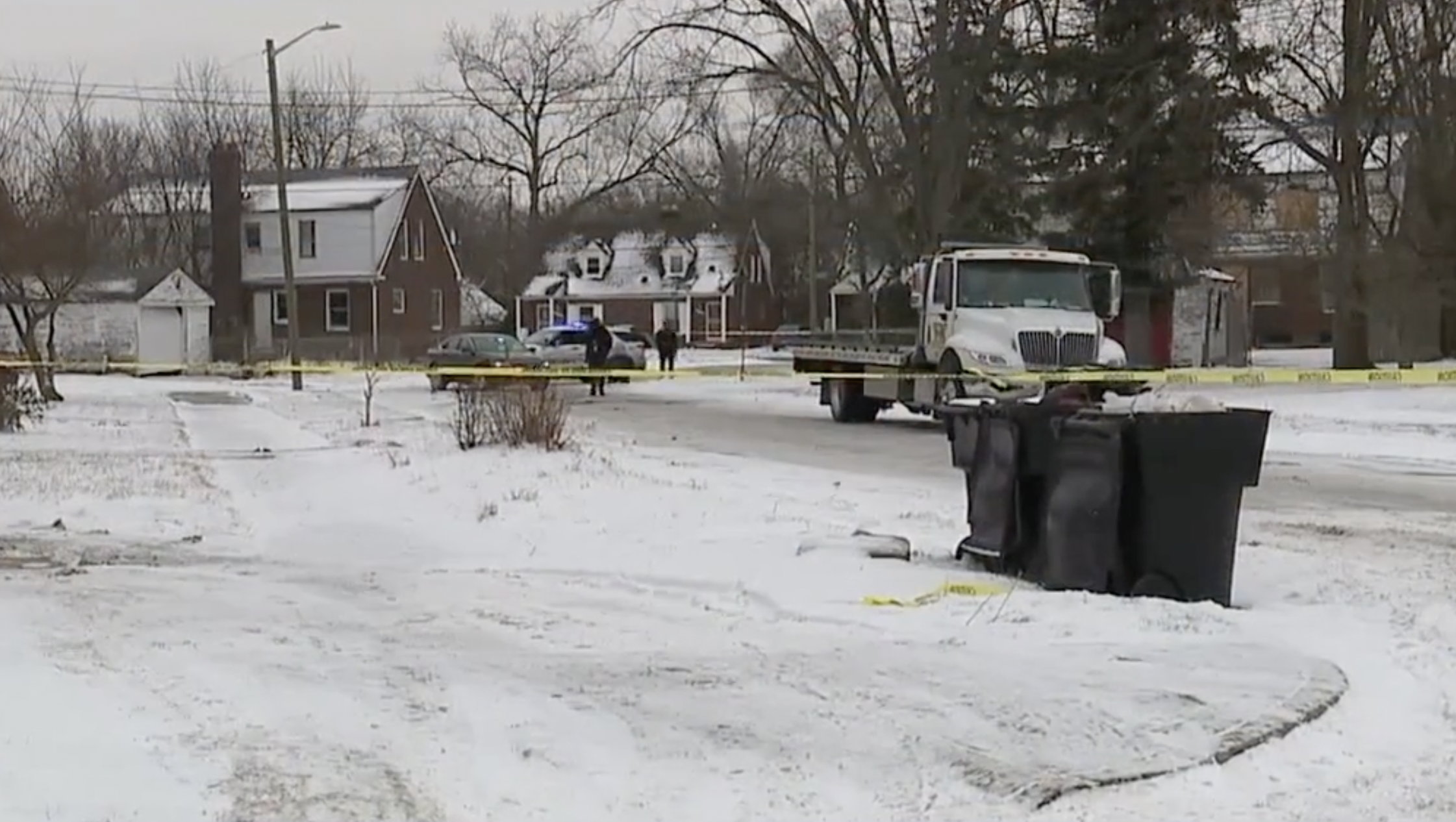 Detroit tow truck driver fends off robbery, shoots and kills man