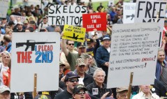 Critics blast NBC reporter for tweeting clip of Richmond gun rally crowd chanting, ‘We will not comply’