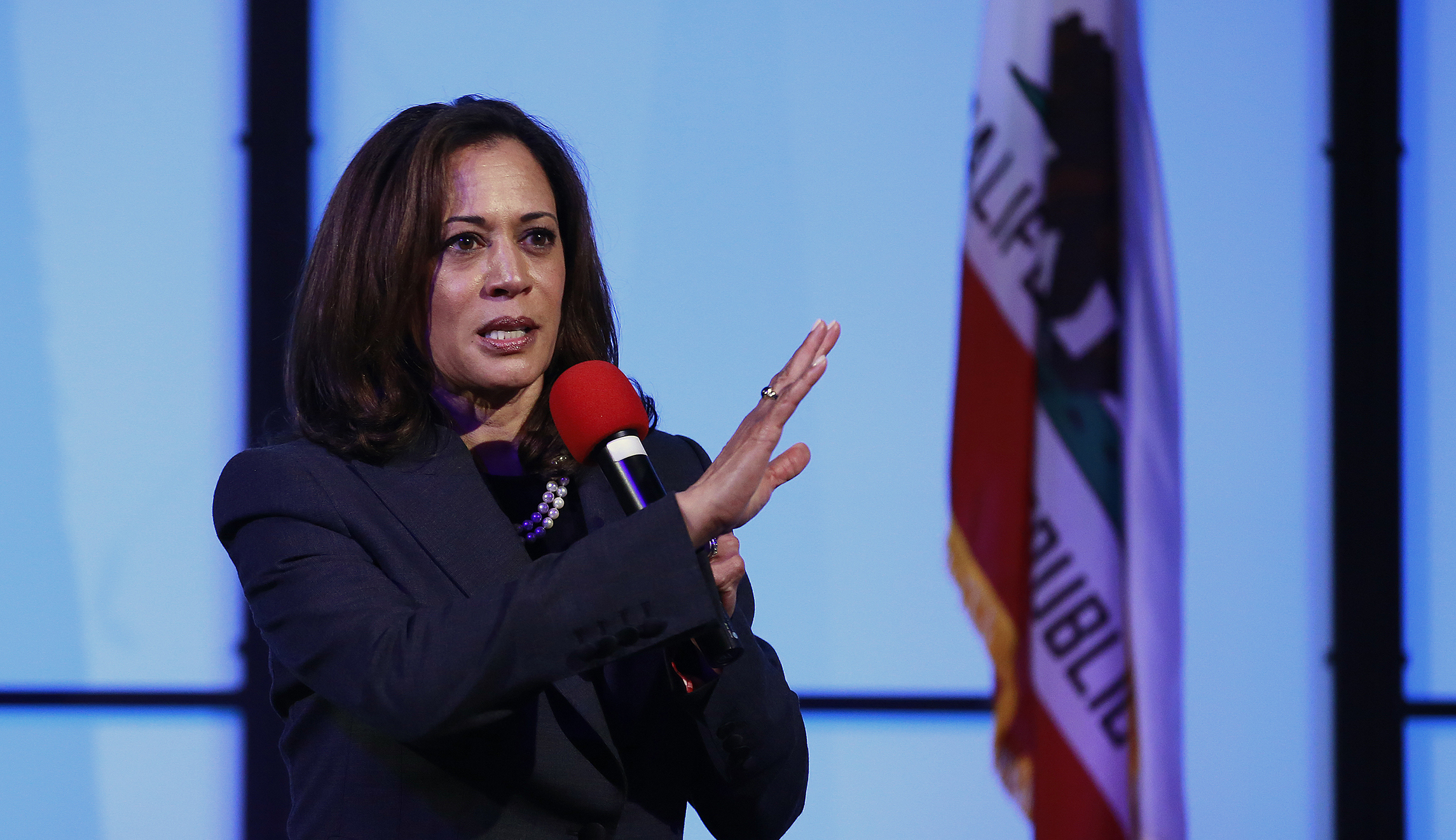 Kamala Harris doesn’t seem to mind bucking the base on corporate contributions