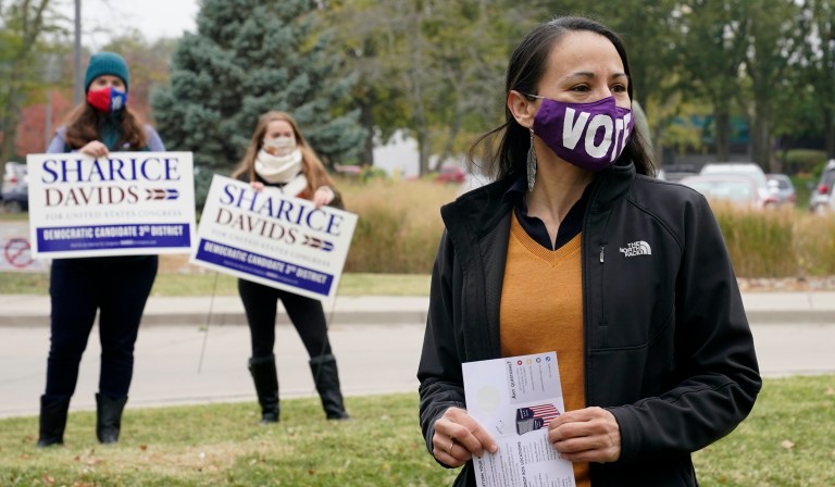 Democratic Rep. Sharice Davids set for rematch against 2020 rival in Kansas swing district