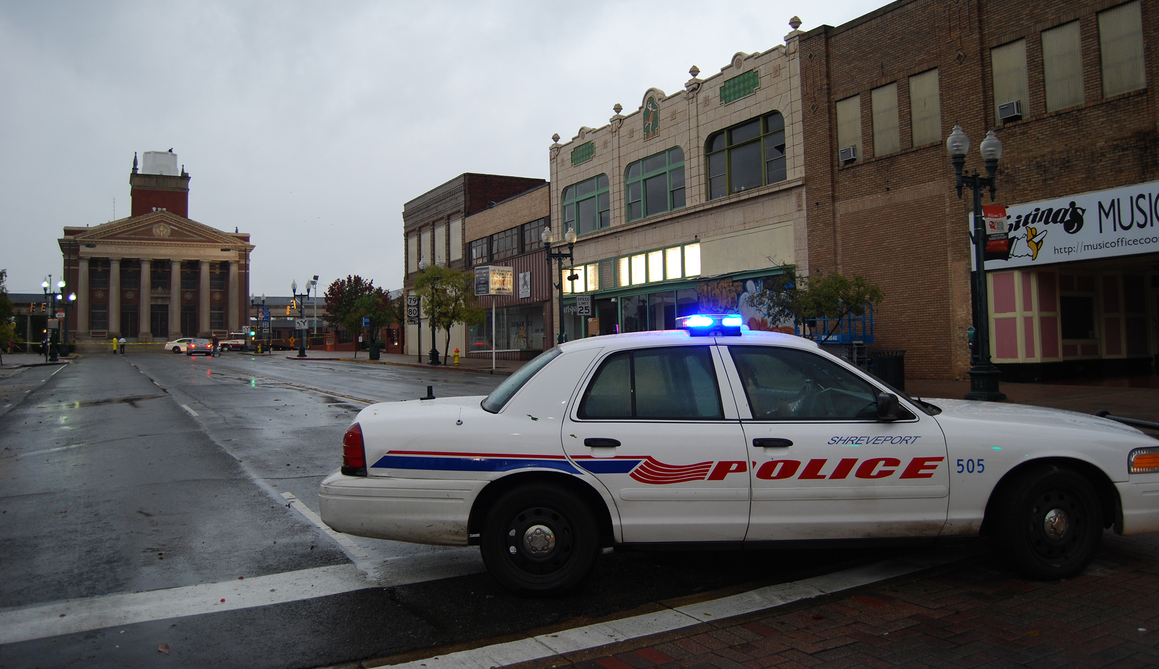 Police killing in Louisiana latest in a string of law enforcement fatalities