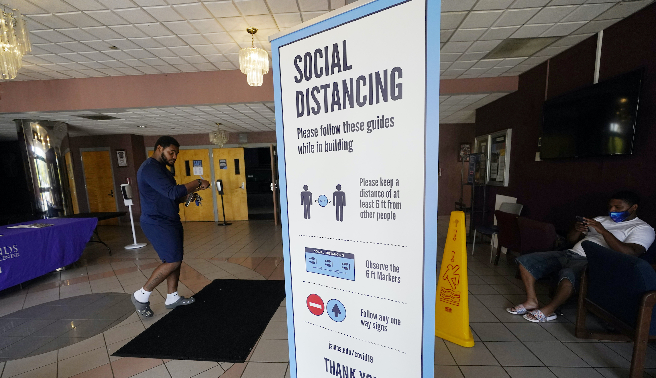 Denver implements indoor mask mandate