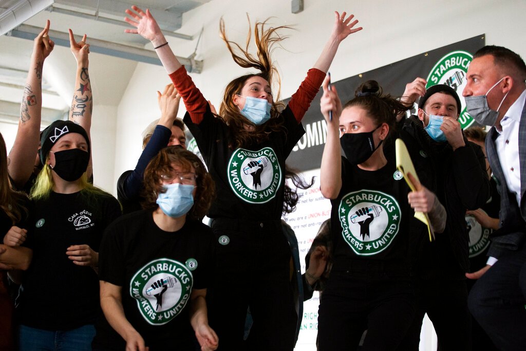 Starbucks must rehire employees fired over unionizing attempt, judge rules
