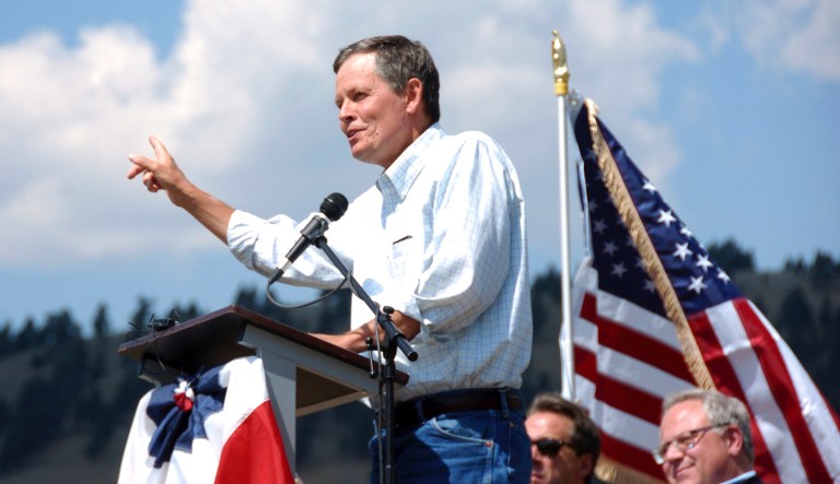 Republicans get some good news in bid to retain Senate majority