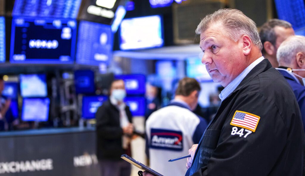 The Minsky Moment: Rising rates threaten credit, AI, and stocks