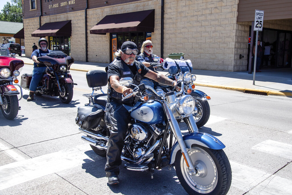 ‘Start seeing motorcycles’ on Illinois roads, advocates say