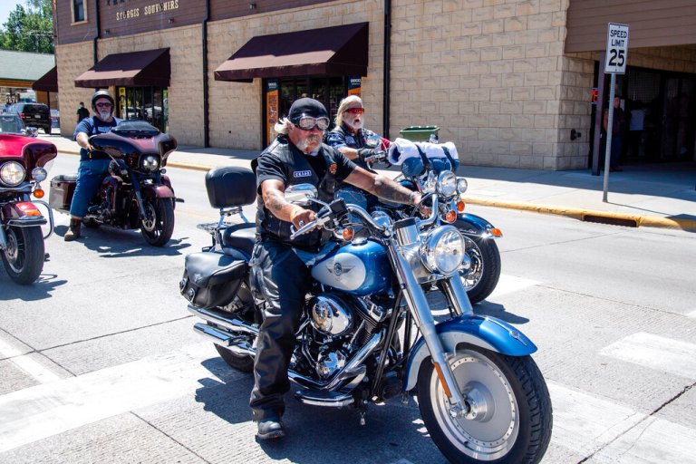 ‘Start seeing motorcycles’ on Illinois roads, advocates say