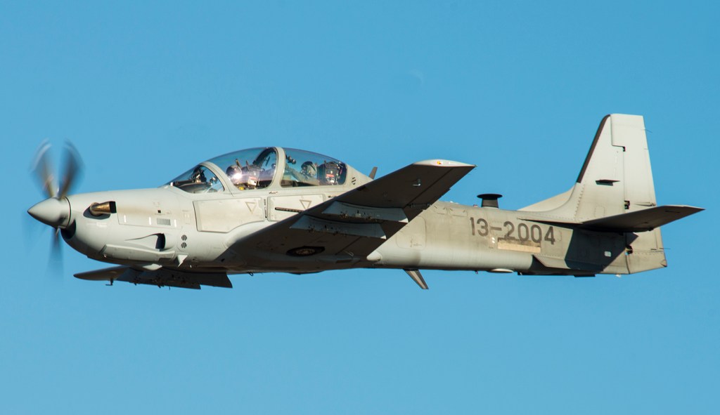 US Navy identifies pilot killed in plane crash