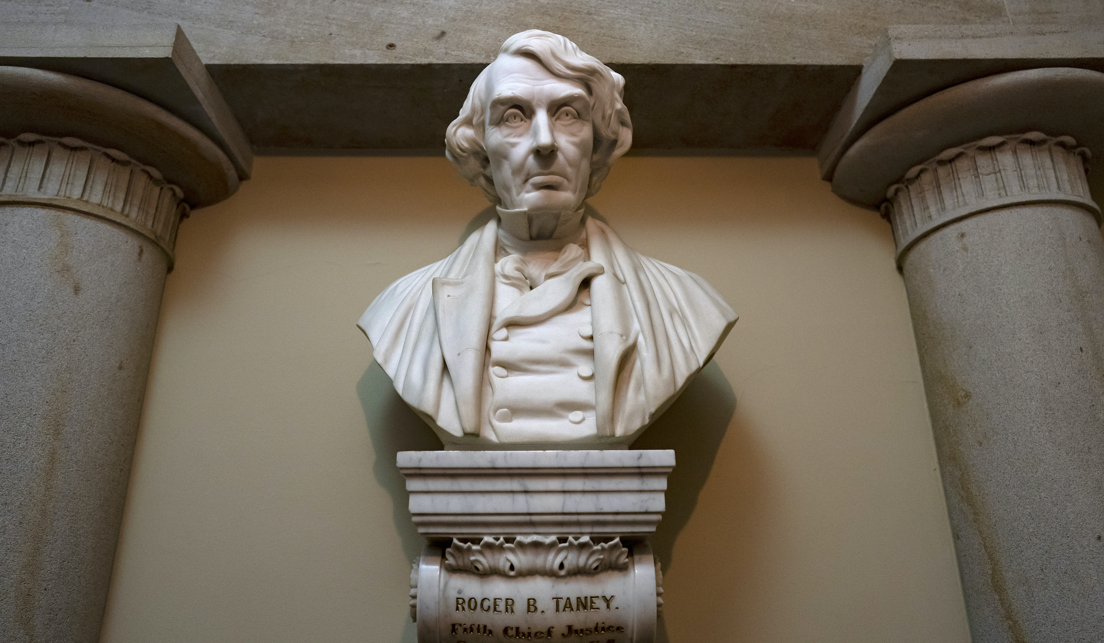 House GOP and Democrats vote to banish Robert E. Lee and 15 other statues from the Capitol