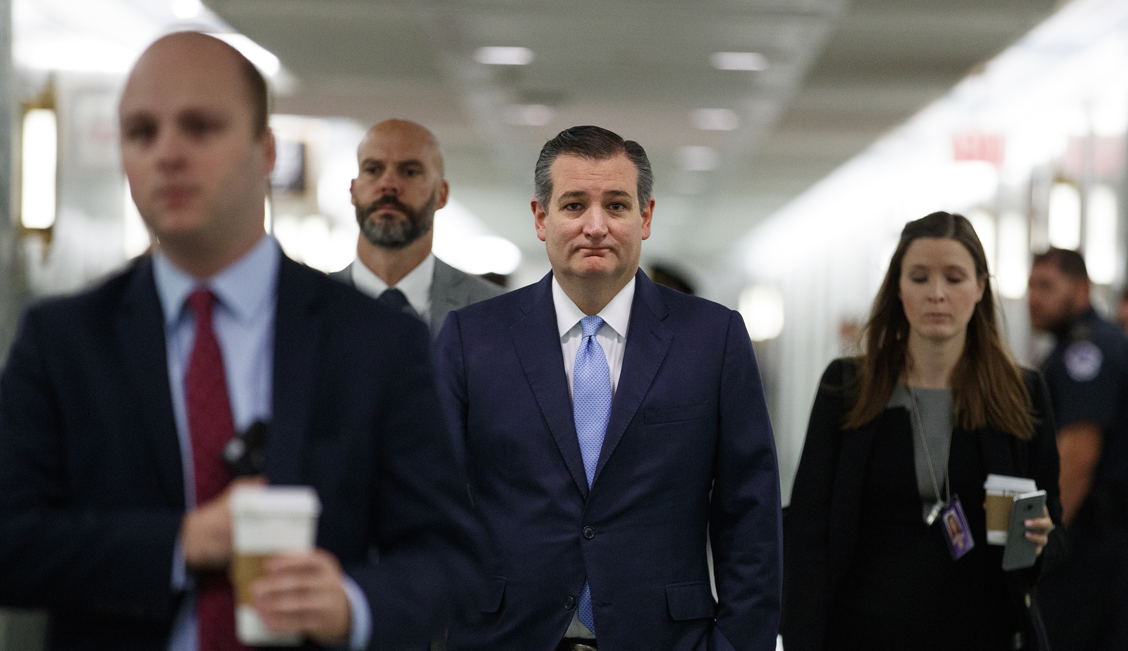 Ted Cruz heckled at airport by anti-Kavanaugh protesters