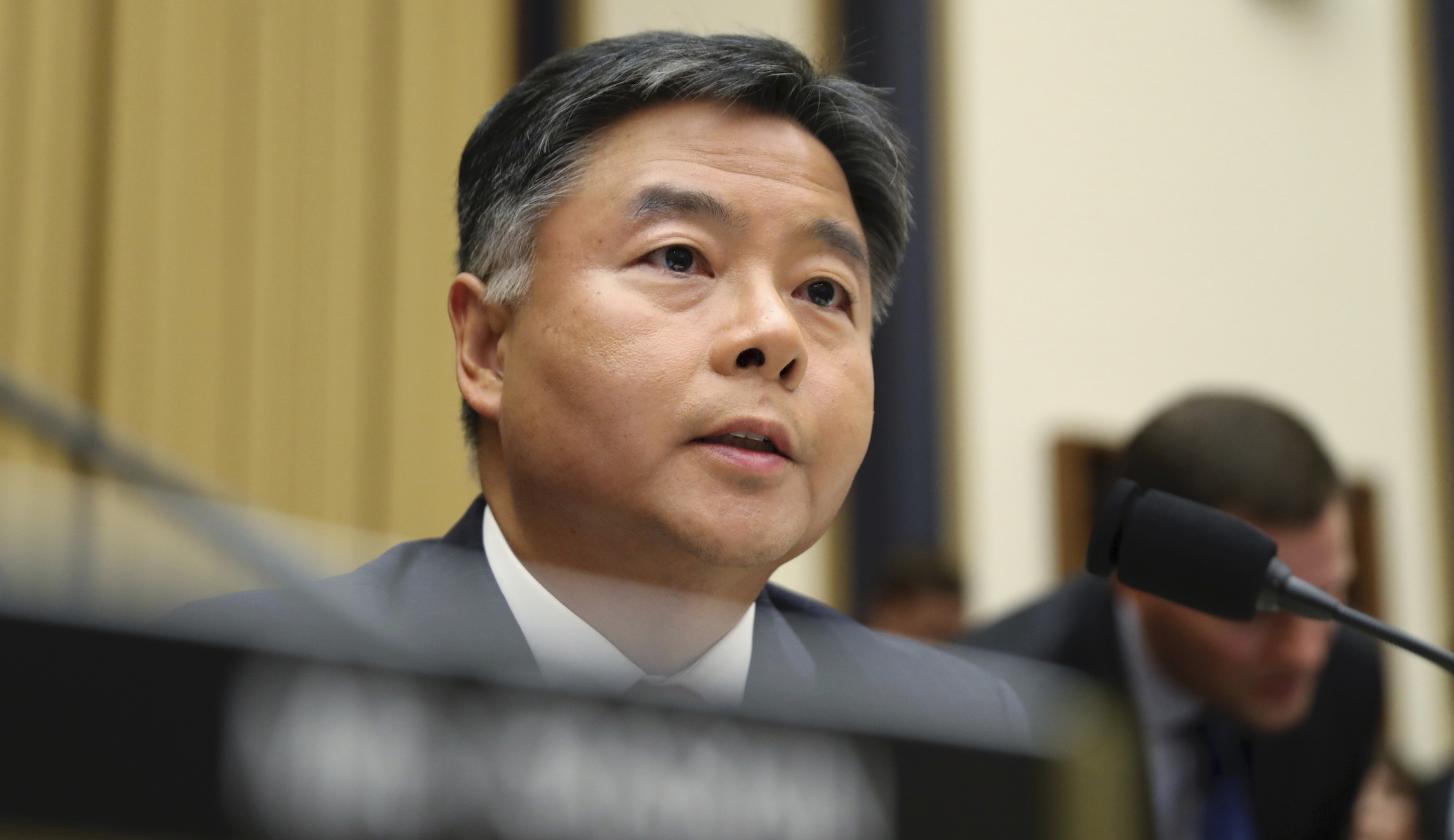 Democrat chides GOP with call to help ‘restore justice’ for Hillary Clinton