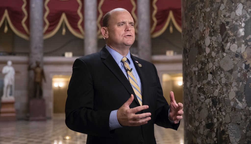 House Republican proposes using tax code to combat climate change
