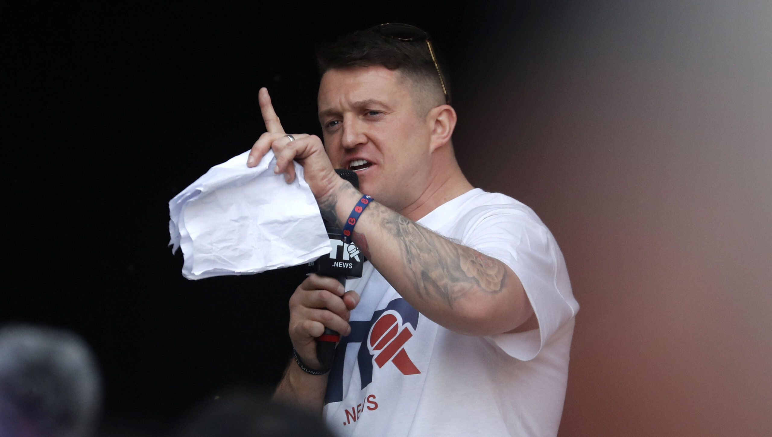 How British far-right politician Tommy Robinson wins favor