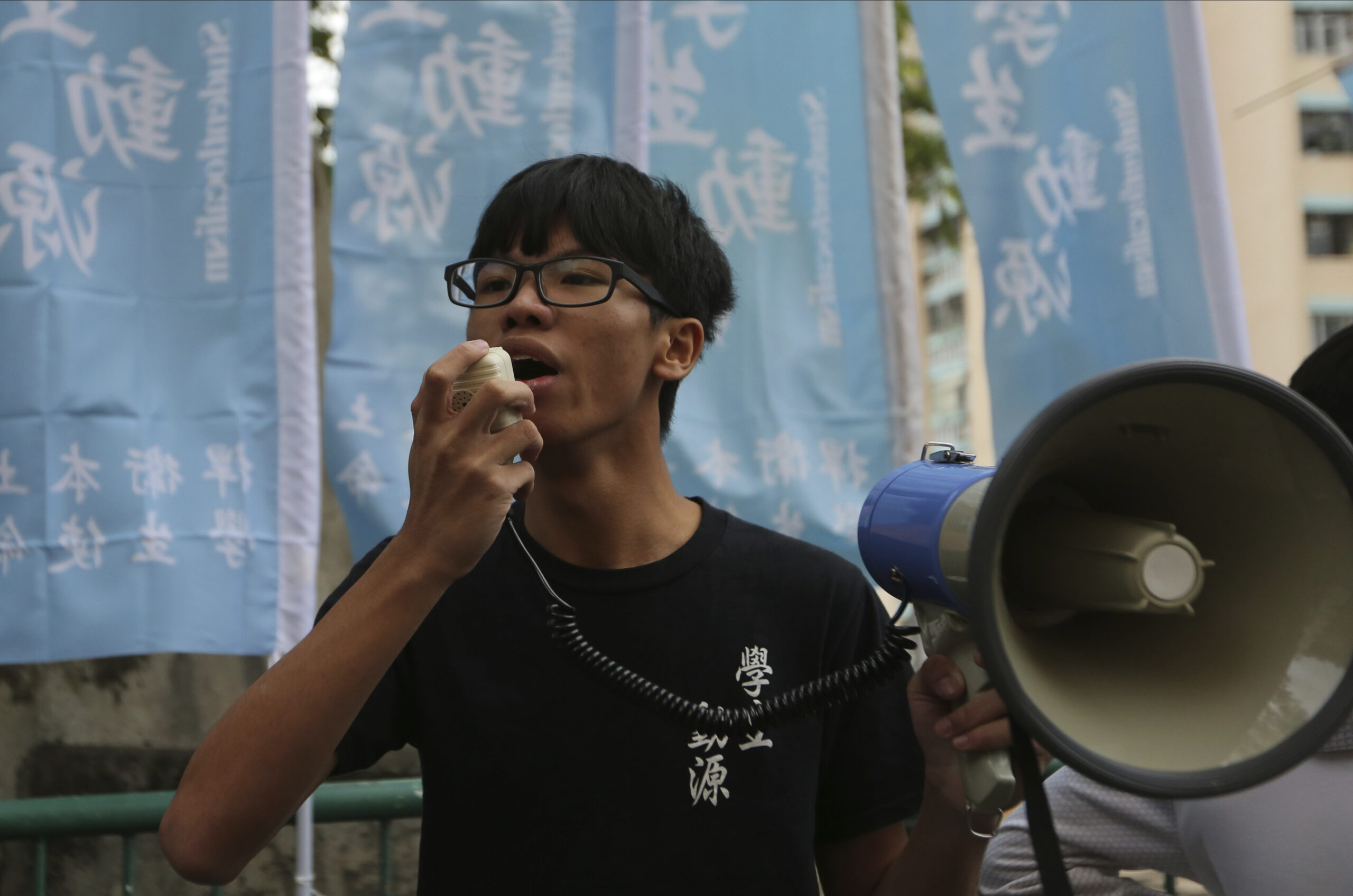 Hong Kong activist, 19, arrested outside US Consulate before having chance to seek asylum