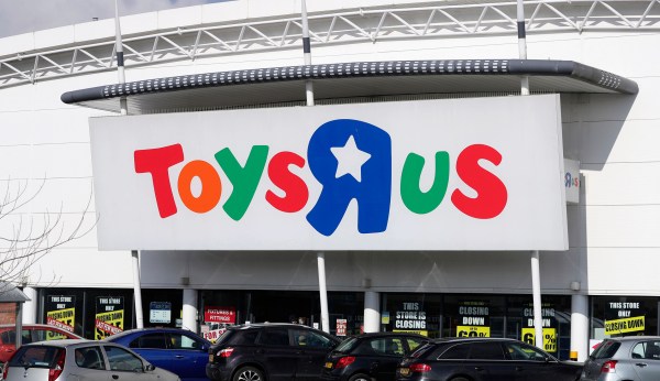 Toys R Us to reopen US stores under new ownership