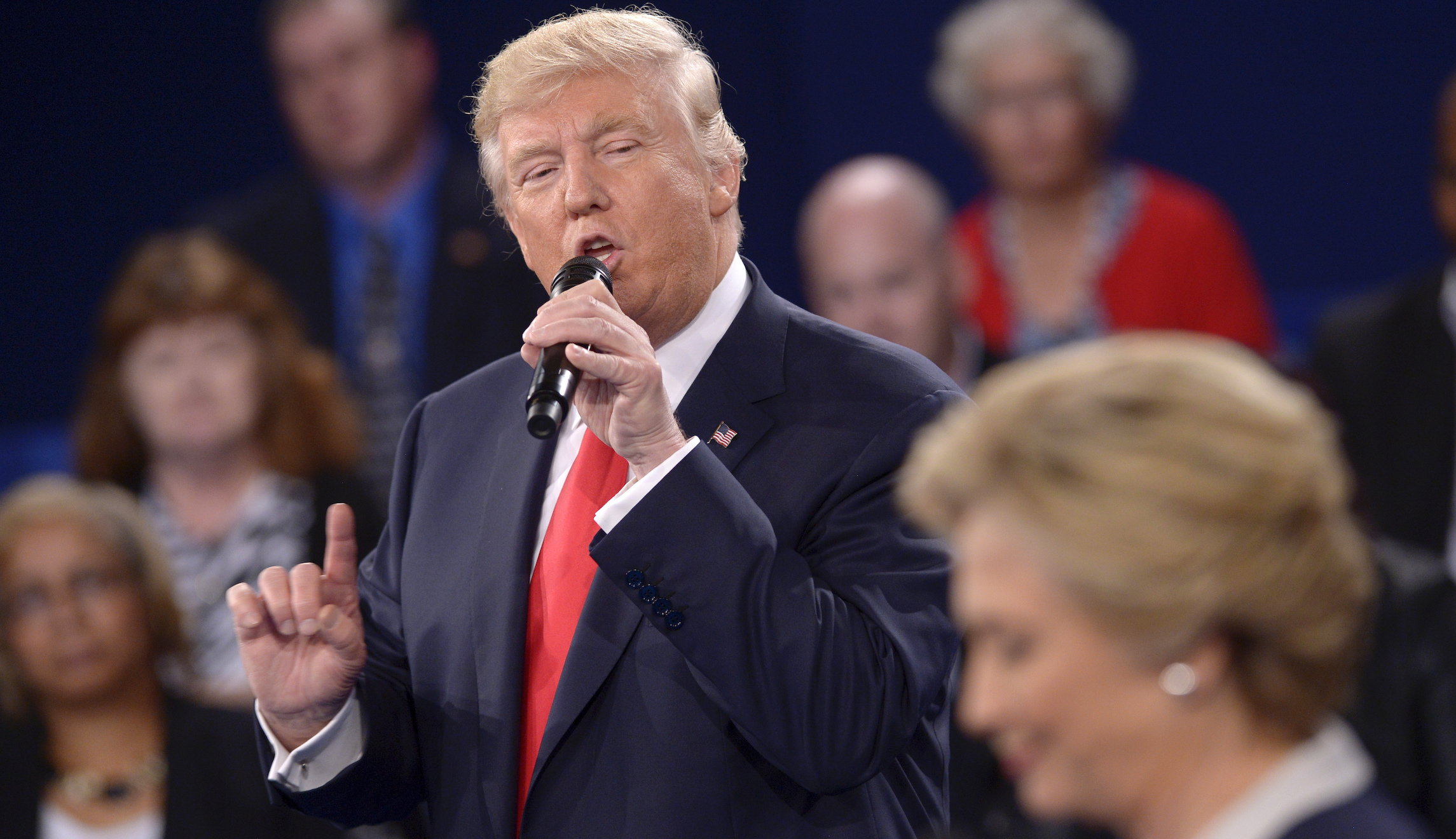 APTOPIX Campaign 2016 Debate