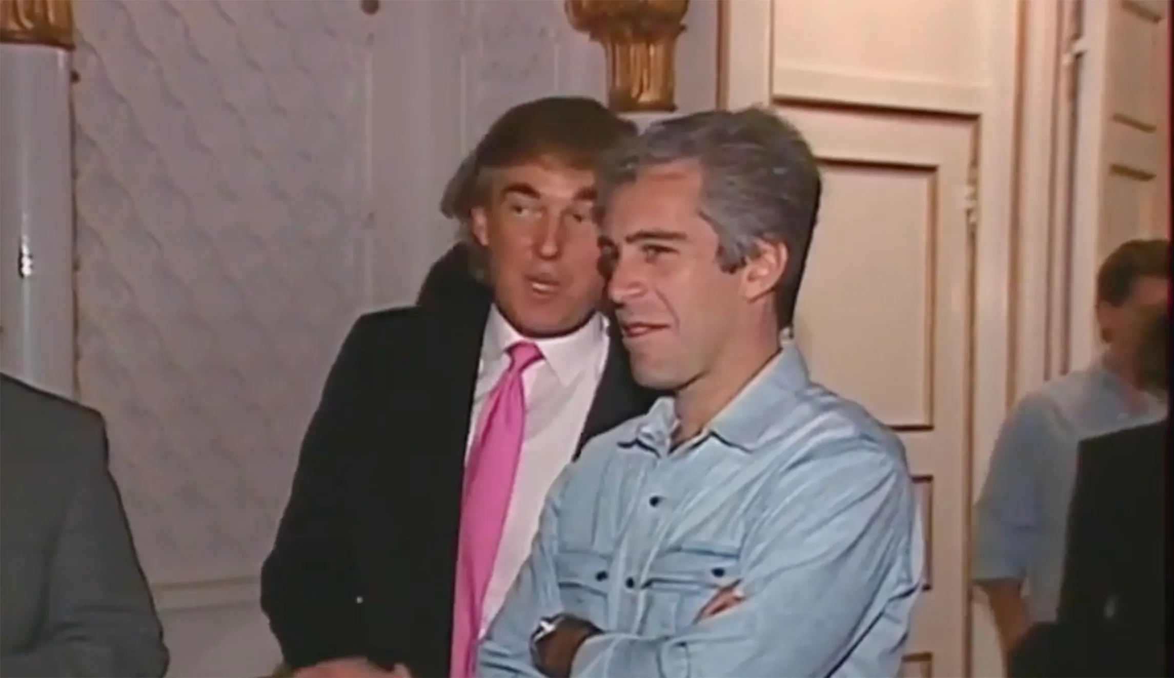 Trump badly whiffs on question on Jeffrey Epstein associate Ghislaine Maxwell