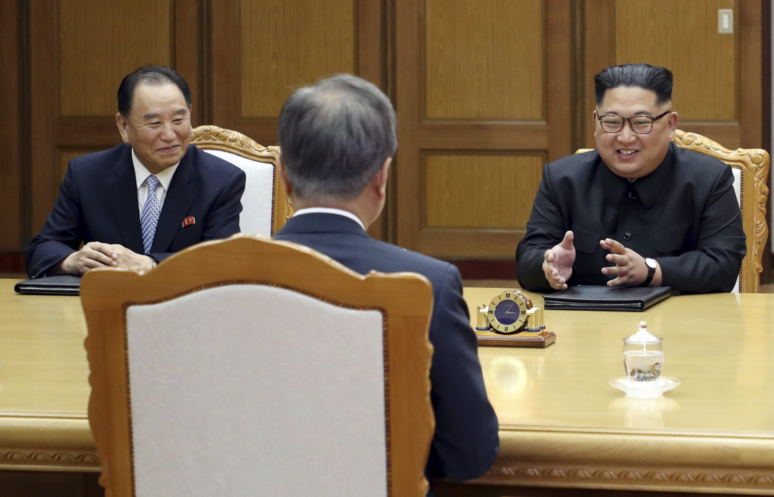 US officials arrive in North Korea to lay groundwork for uncertain Trump-Kim summit