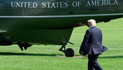 Trump visits Melania in hospital for second consecutive day