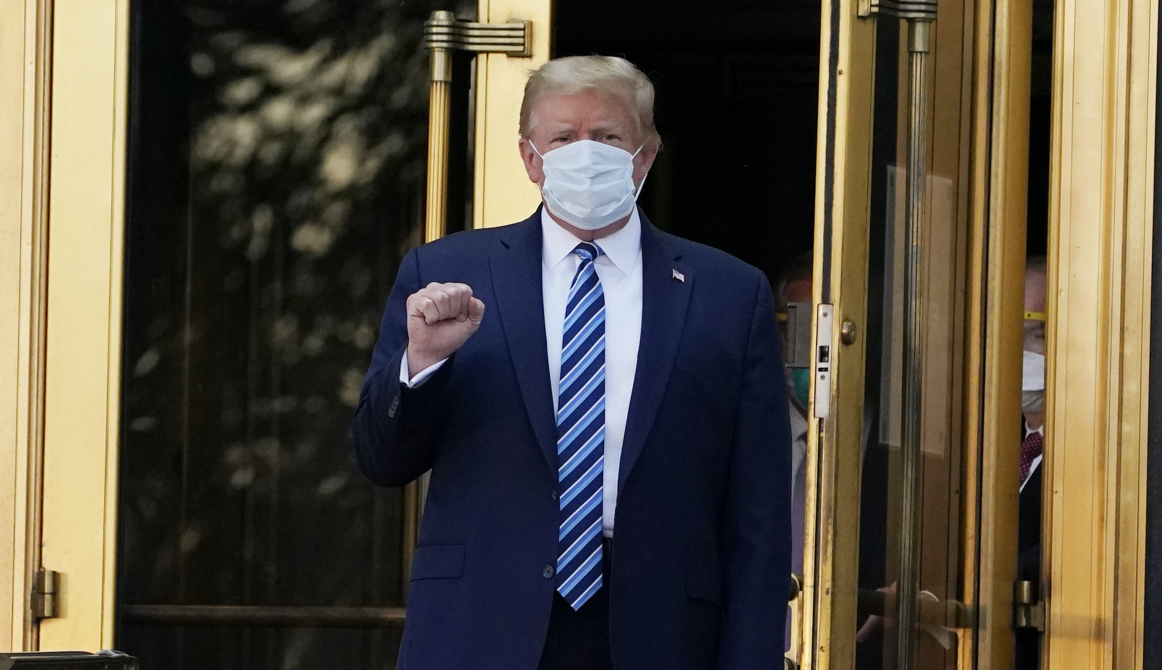Trump exits Walter Reed and heads back to White House after three-day coronavirus treatment