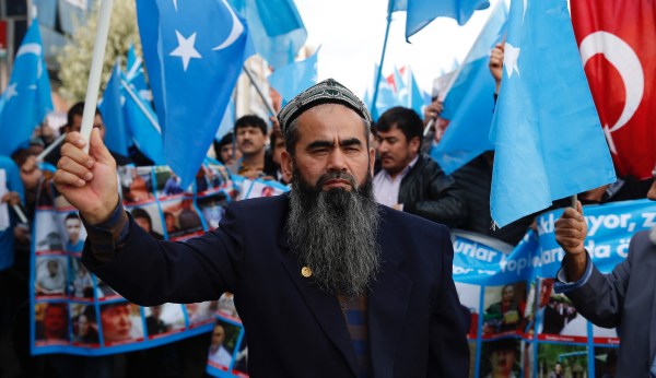 China urges US to cancel meeting about persecution of Uighurs