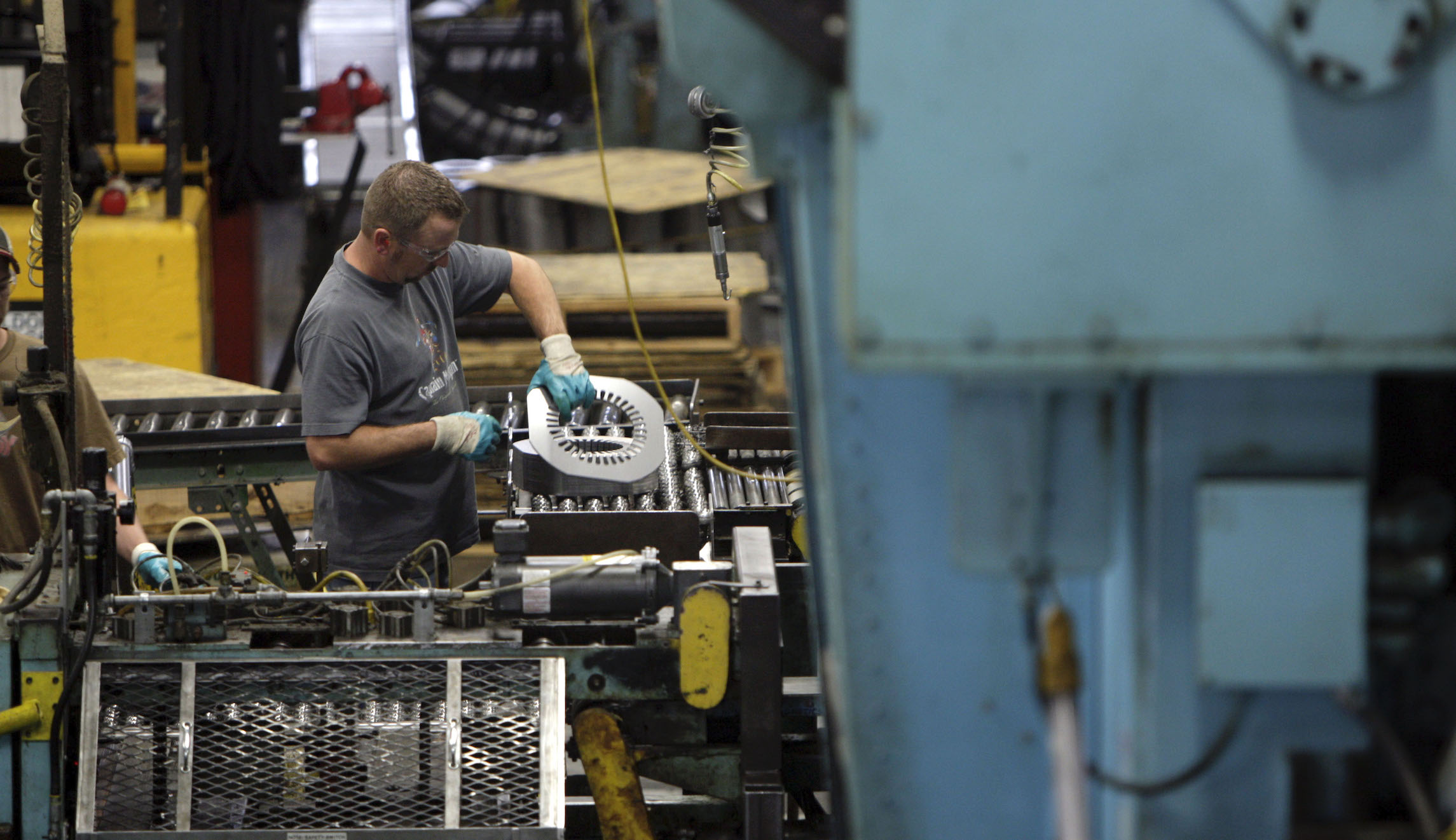 US factory production fell in September amid GM strike