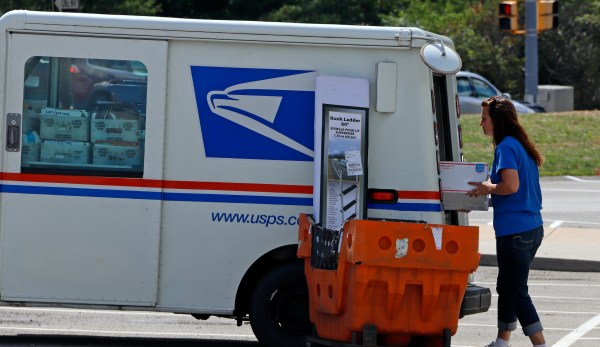 US Postal Service should embrace public-private partnership