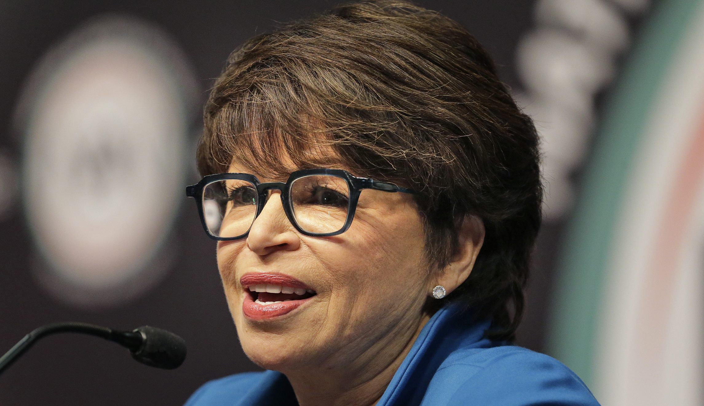 Valerie Jarrett: 2020 hopefuls don’t have to be female to care about issues that matter