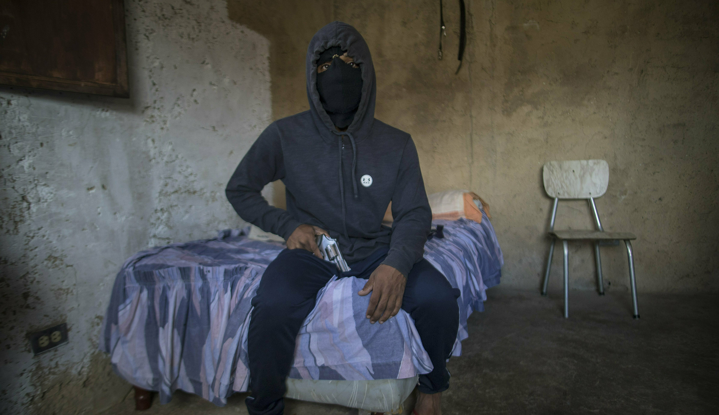 ‘Crazy Boys’ gang says Venezuela too broke to make muggings worth it