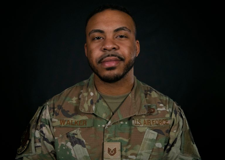 Airman earns heroism award for saving 28 people during Arizona active shooter incident