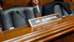 4 Democratic senators walk out of Brett Kavanaugh’s confirmation vote